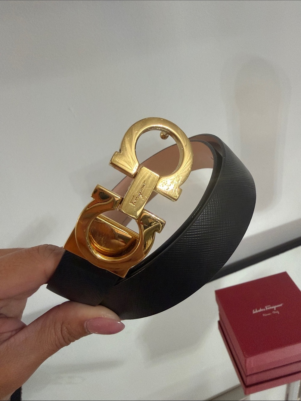 Salvatore Ferragamo belt. Double sided. Black & pink. Gold hardware - Picture 2 of 4
